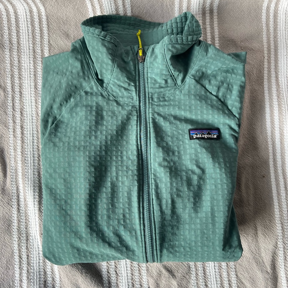 Patagonia Women’s R1 TechFace Jacket size L